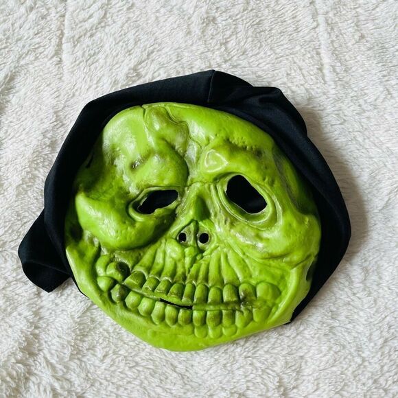 Vintage Skeletor Fabric Children’s Halloween Mask - Picture 1 of 7